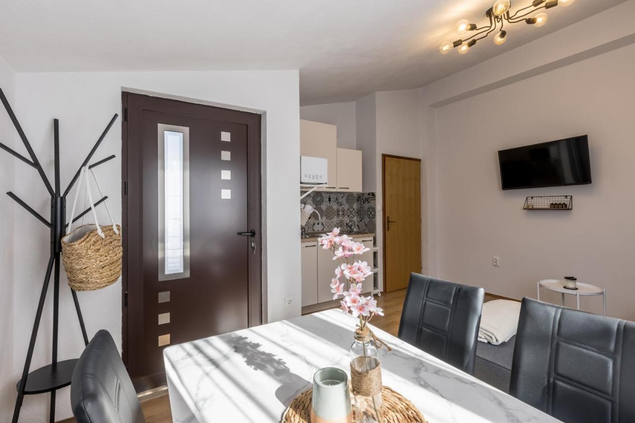 Apartment Lamaro Kaštela 외부 사진